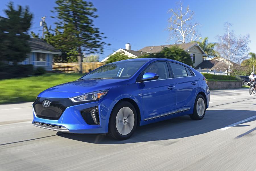  Hyundai IONIQ electric (AE) 2016 года  (NA) (фото 27 из 41)